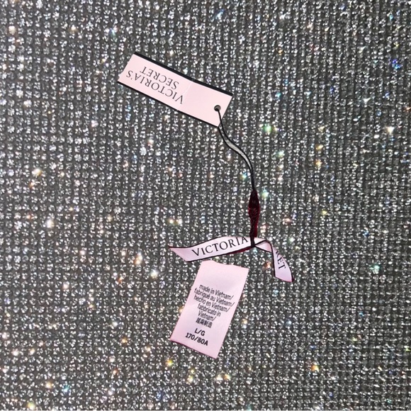 Victoria secret shorts red polkadot silky satin red shiny shimmer new with tags - Picture 5 of 5